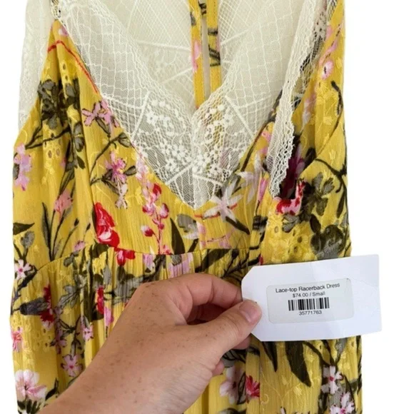 NWT Lovestitch Women's Floral Tiered Slip Maxi Dress Yellow/White Lace Back Sz S - Picture 3 of 9